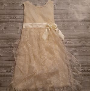 *NWT* 10/$40 Aviva Girls Dress